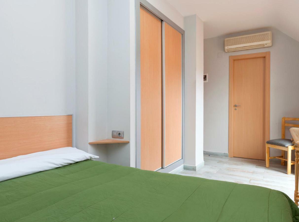 Olympia Ronda Hostel El Puig  Bagian luar foto
